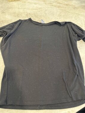 Womens Black Crew Neck Sweater Classic Everyday Tee